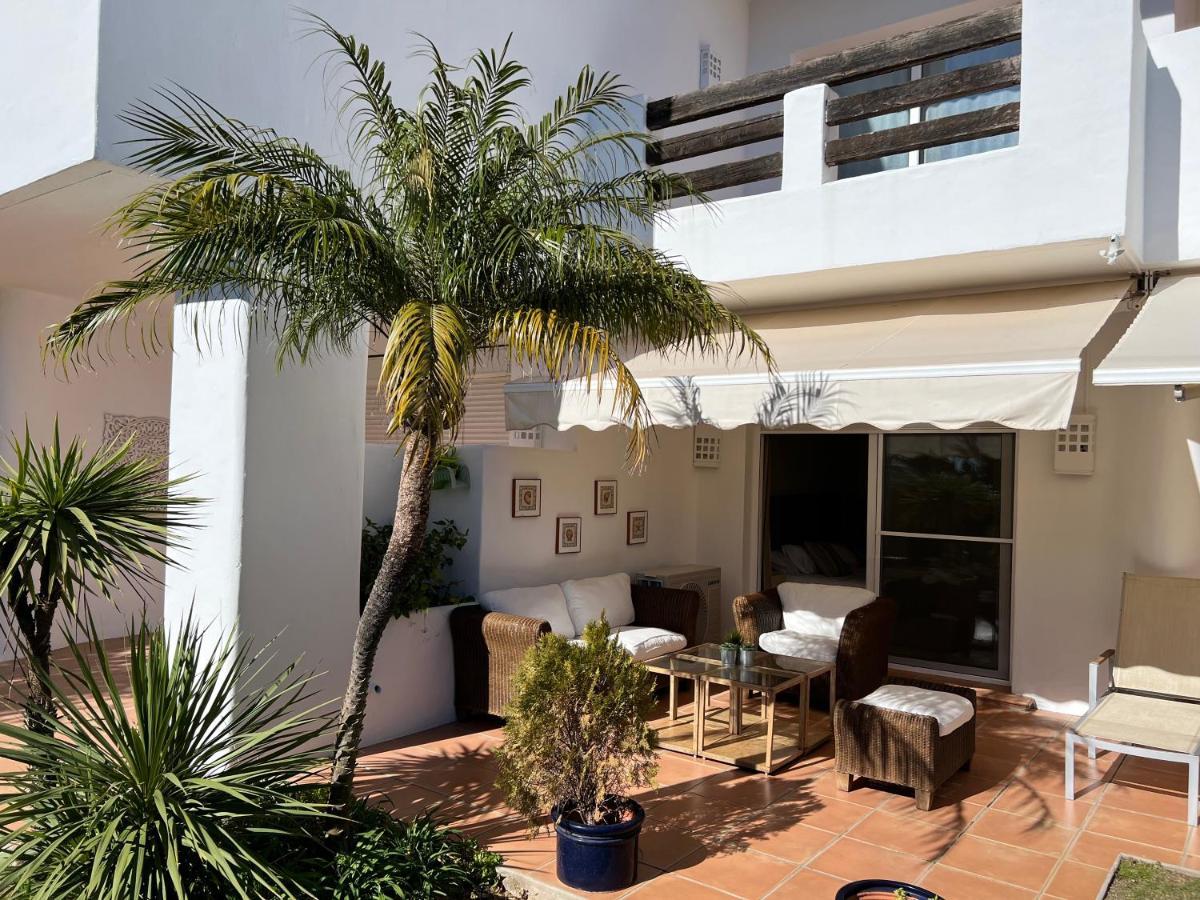 Alcazaba Beach Estepona Exterior photo